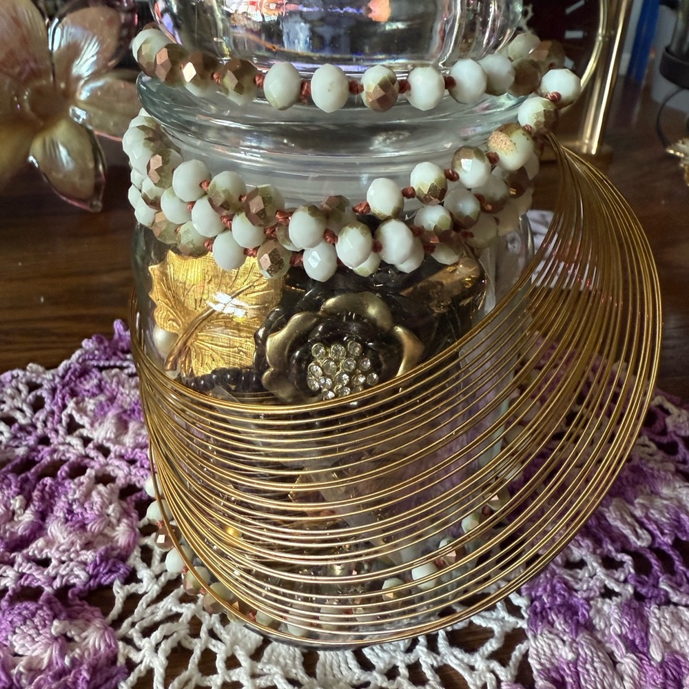 Gold and more jewelry jar